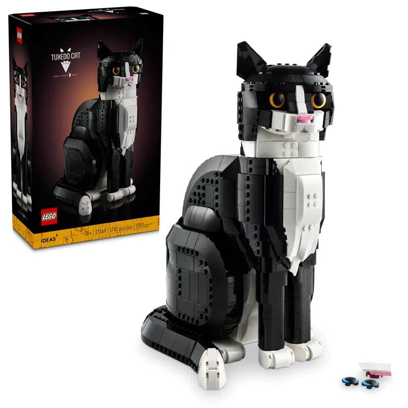 Tuxedo Cat #21349