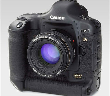 Canon EOS-1Ds Mark III (Body) DSLR Camera