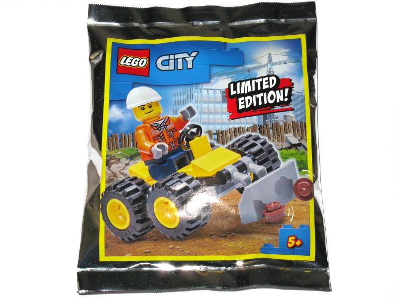 Construction Worker with Bulldozer #952003