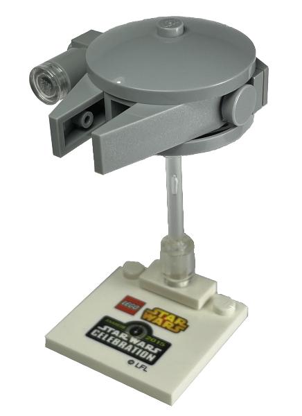 Mini Millennium Falcon [Celebration]
