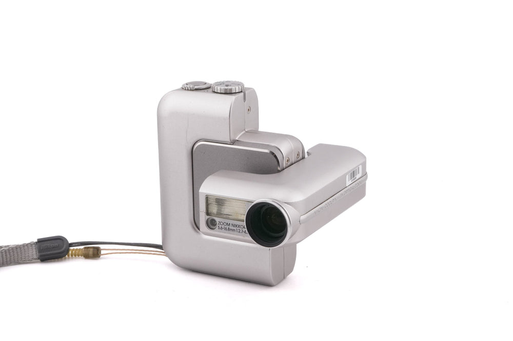 Coolpix SQ - Compact Camera