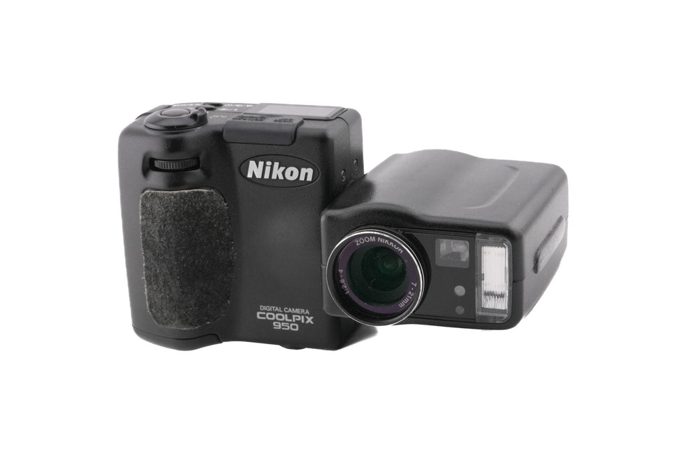 Coolpix 950 - Compact Camera