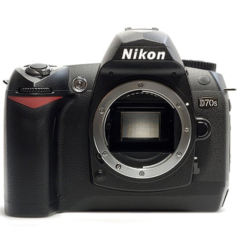D70s (Body) DSLR Camera