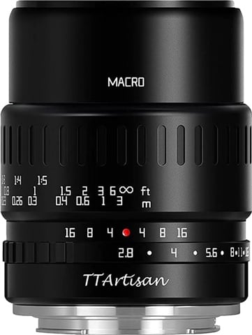 APS-C 40mm f/2.8 Macro Lens (L Mount)