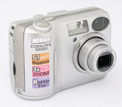 Nikon Coolpix 5600 - Compact Camera