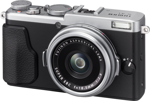 Fujifilm FinePix X70 - Compact Camera