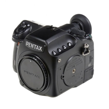 Pentax 645D (Body) DSLR Camera